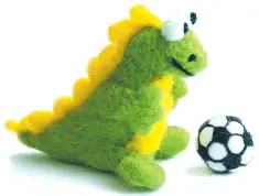 Felting kit V-01 “Dragon-footballer” 
