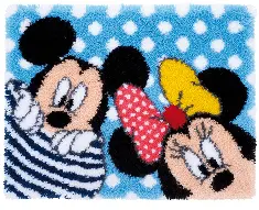PN-0167700 Vervaco Latch Hook Rug Popcorn "Mickey & Minnie Peek-A-Boo" 