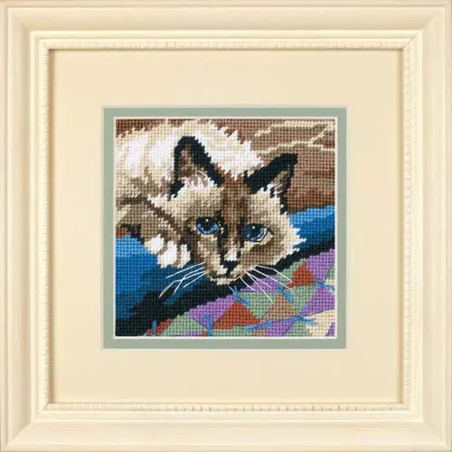 07228 Набор для вышивания (гобелен) DIMENSIONS Cuddly Cat "Милый котик". Catalog. Kits