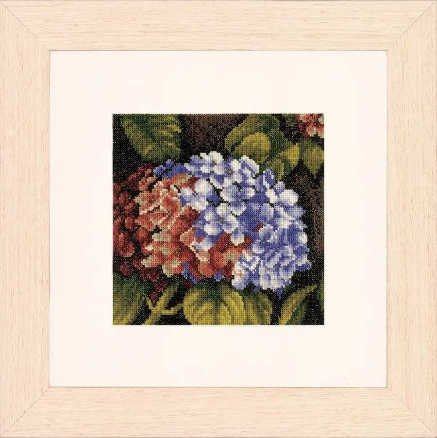 PN-0144514 Набор для вышивки крестом LanArte Hydrangea "Гортензия". Каталог товарів. Набори