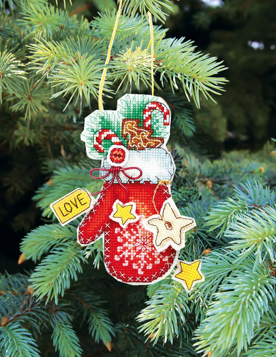 Т-03 Набор для вышивания крестом Crystal Art Серия "Новогодние игрушки". Catalog. Kits