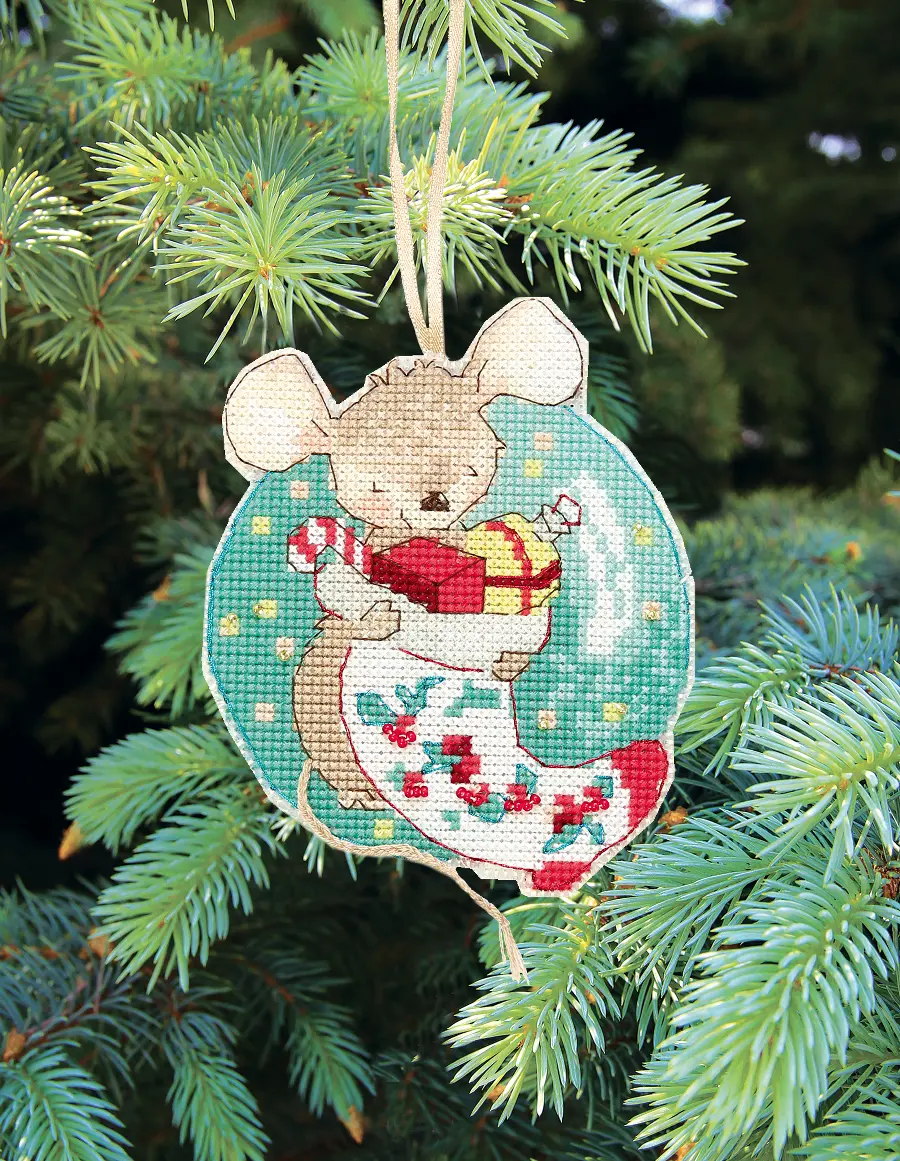 Т-41 Набор для вышивания крестом Crystal Art "Подарок". Catalog. Kits