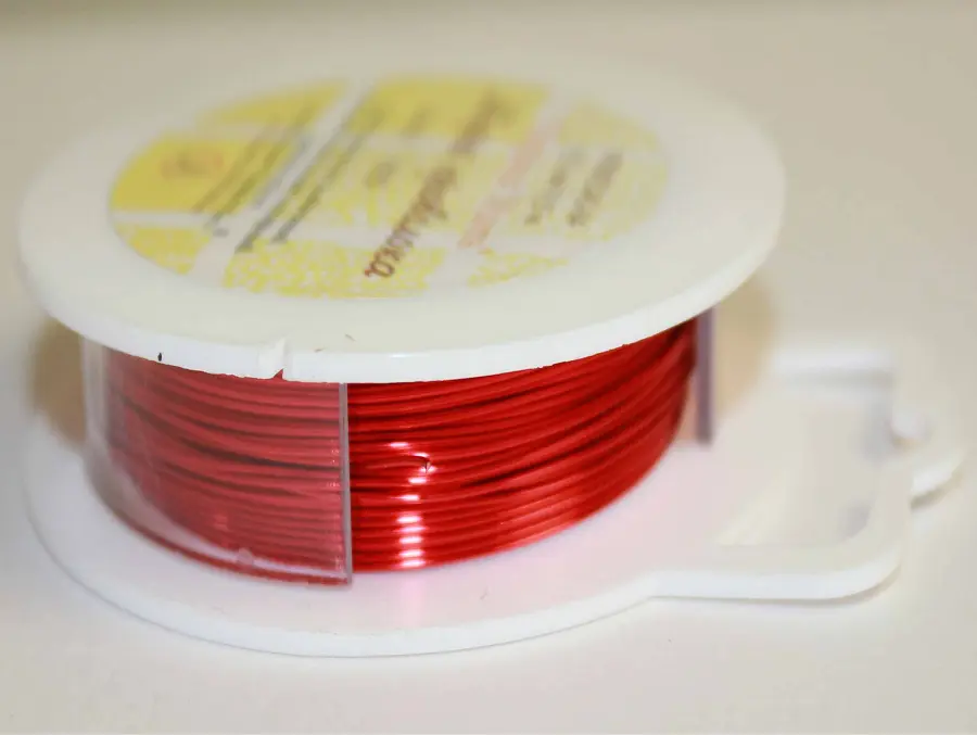 Проволока медная диаметр 0,5мм, наматыванием 9,5м, WIRE24G-04, цвет красный. Каталог товарів. Інструменти та фурнітура. Мідний дріт
