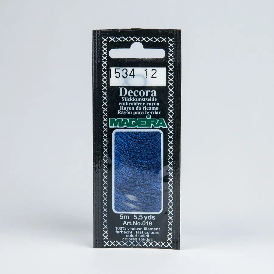 1534 Decora Madeira 5 m 4-х слойные филамент 100%% вискоза. Каталог товарів. Вишивання/Шиття. Муліне та нитки для вишивання. Муліне Madeira. Муліне Madeira Decora